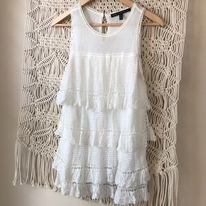 White House Black Market white lace ruffled tiered sleeveless blouse top…